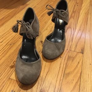 Sundance Florentina grey suede tie heels.